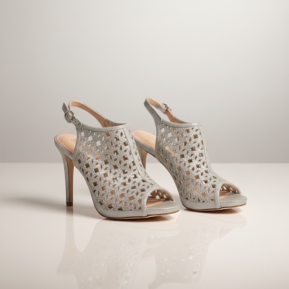 Michael Kors Shoes - Michael Koors Alie Cut Out Elegant Silver Women's Heels Size 9 NWOT